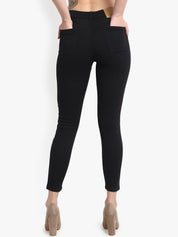 Kotty Women Black Skinny Fit High-Rise Clean Look Stretchable Jeans