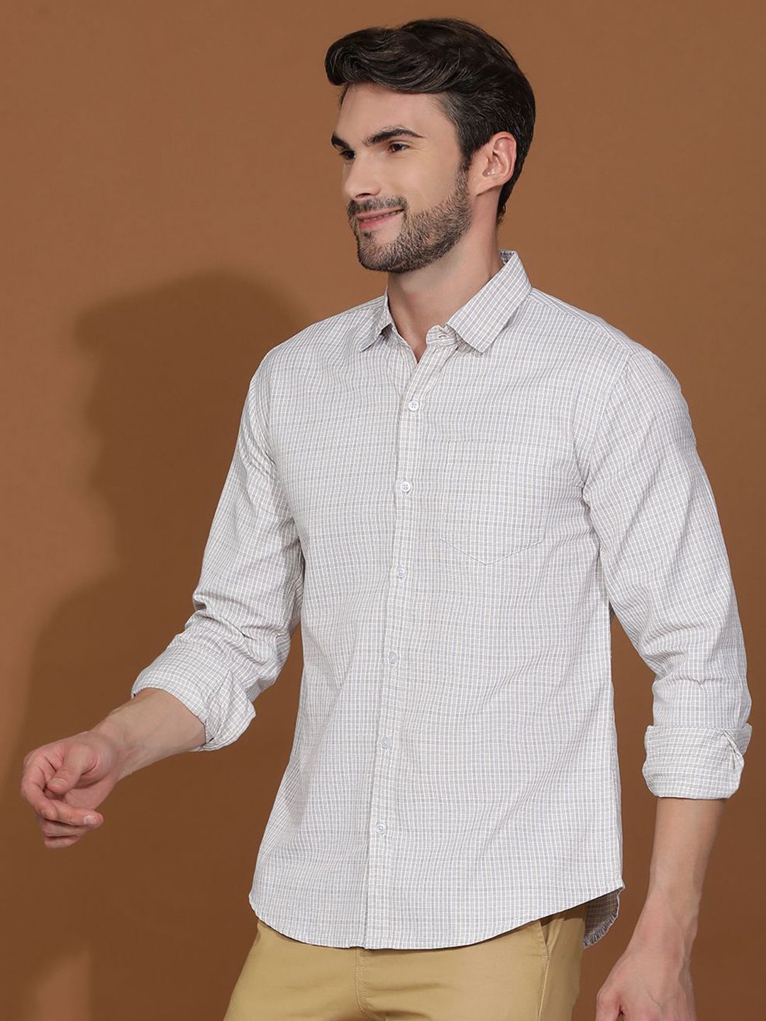 Kotty White New Spread Collar Casual Shirt
