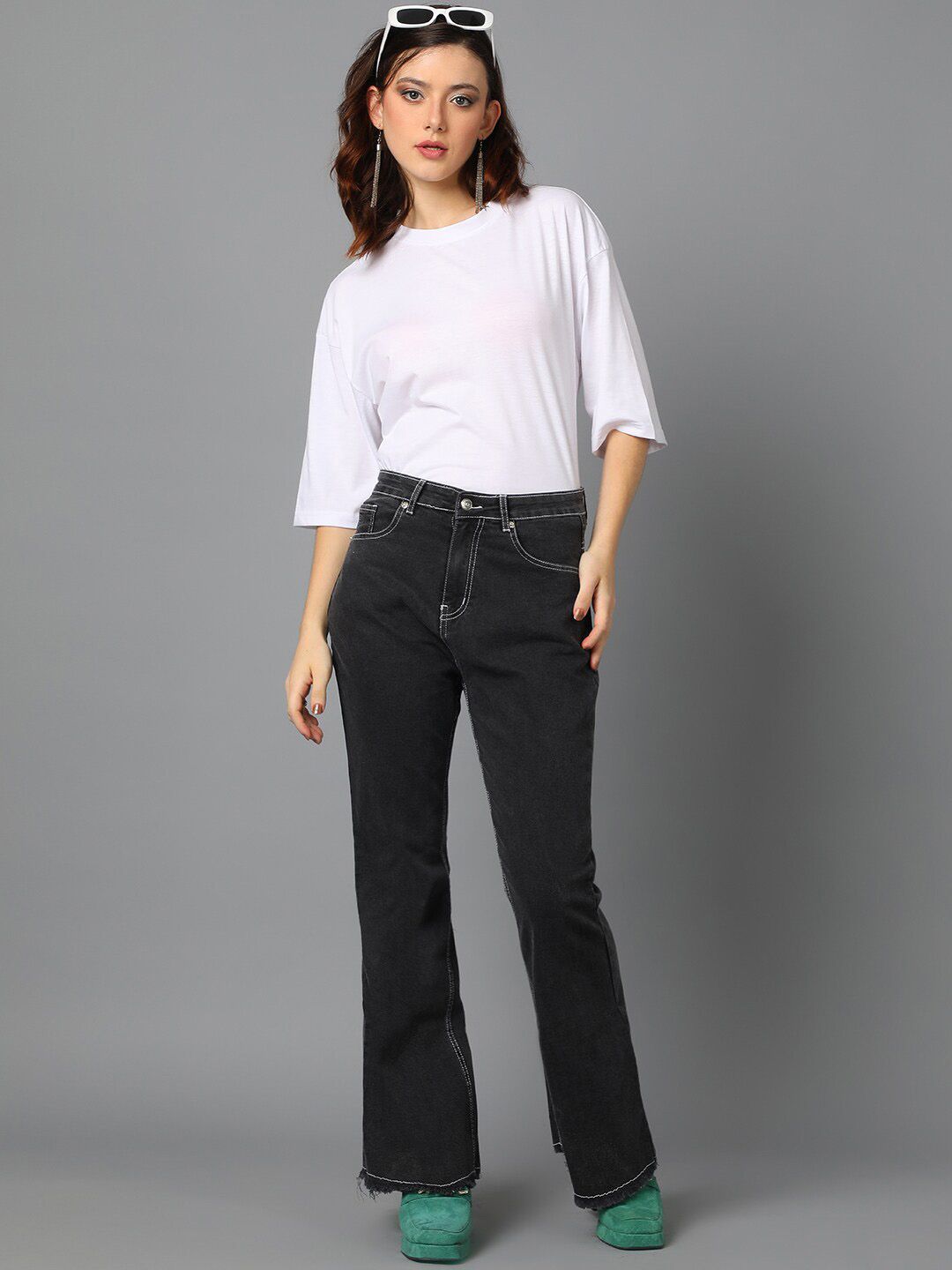 Kotty Round Neck Drop-Shoulder Sleeves Oversized T-shirt