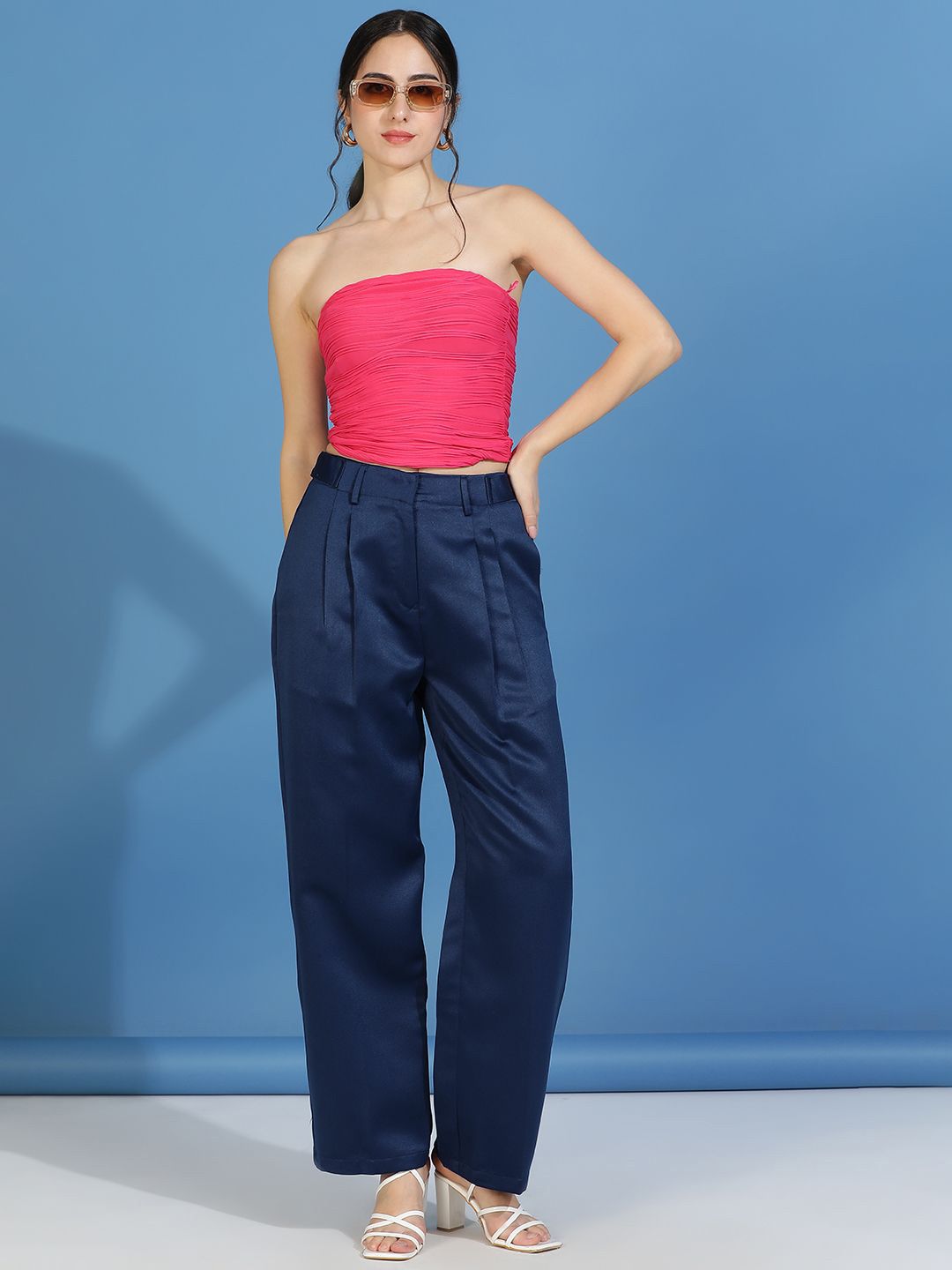 Kotty Women Relaxed Straight Fit High-Rise Easy Wash Pleated Trousers