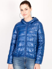 Kotty Women Blue Solid Insulator Hooded Puffer Jacket