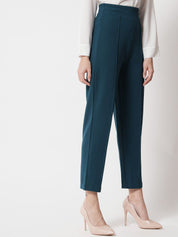 Kotty Women Green Relaxed Straight Fit High-Rise Easy Wash Trouser