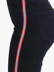 Kotty Women Black Skinny Fit High-Rise Slash Knee Stretchable Jeans