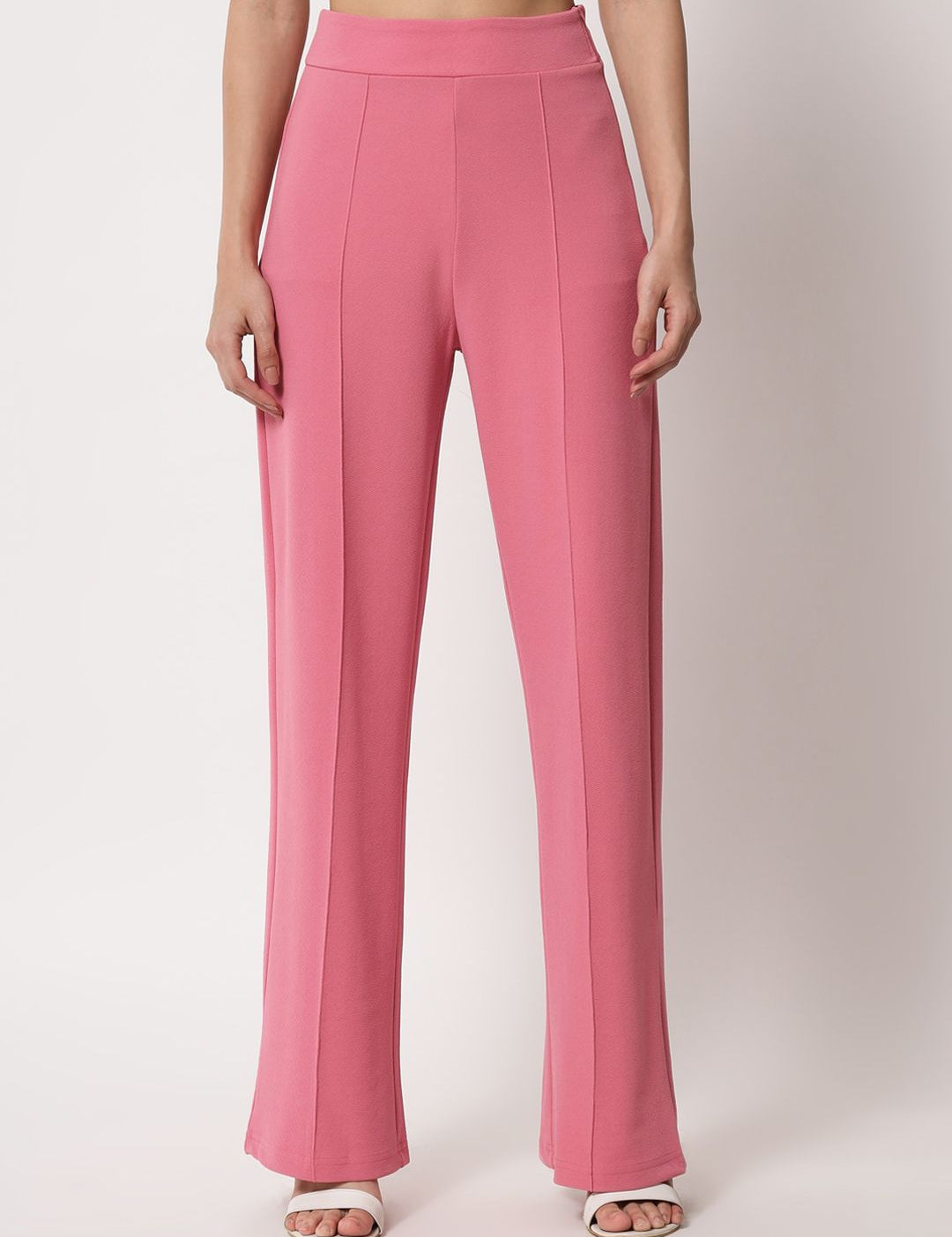 Kotty Women Relaxed Straight Leg Straight Fit High-Rise Easy Wash Parallel Trousers