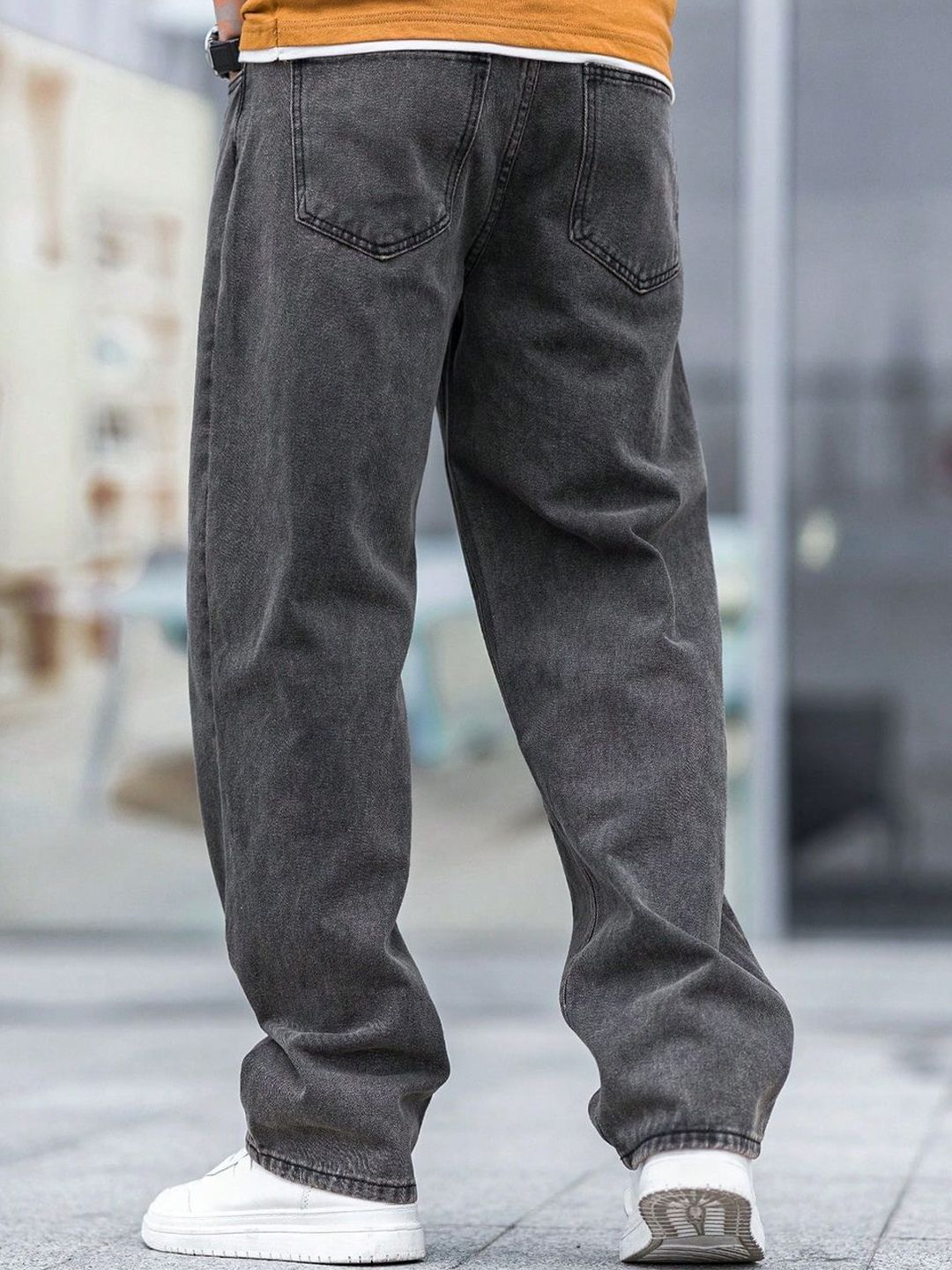 Kotty Men Low-Rise Stretchable Jeans