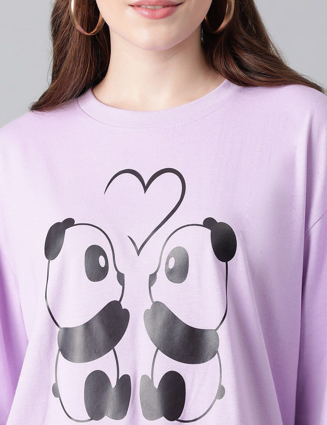 Kotty Graphic Printed Drop-Shoulder Sleeves Oversized T-shirt