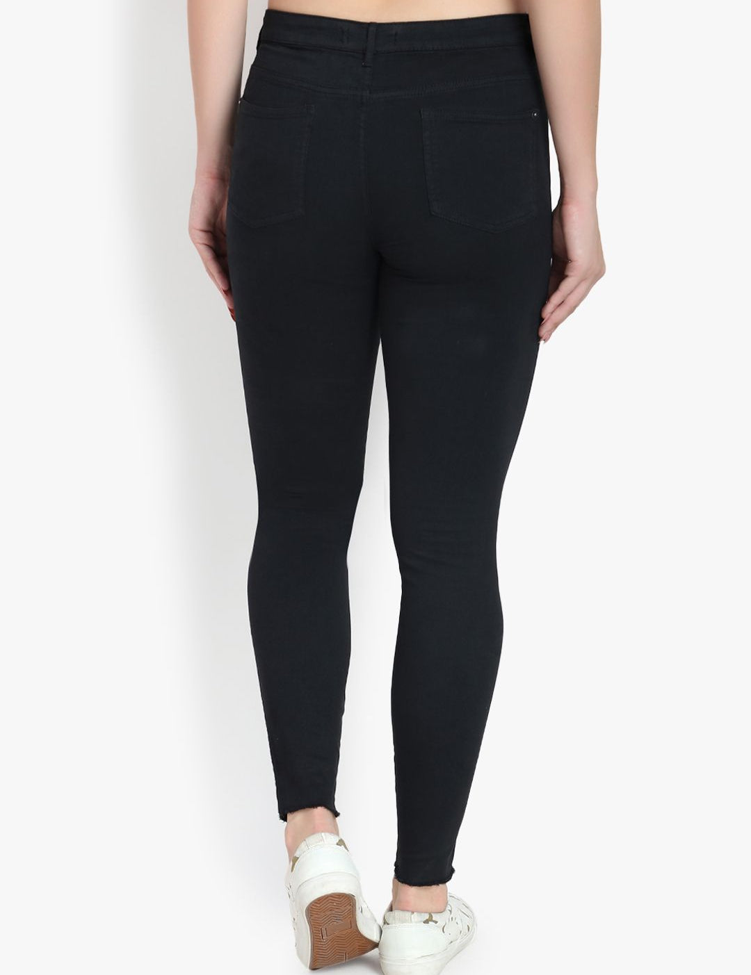 Kotty Women Black Skinny Fit High-Rise Clean Look Stretchable Jeans