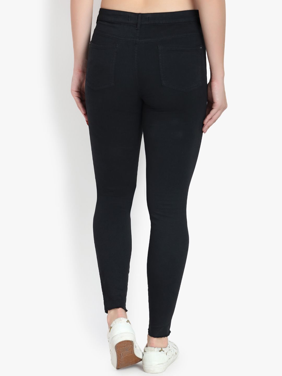 Kotty Women Black Skinny Fit High-Rise Clean Look Stretchable Jeans