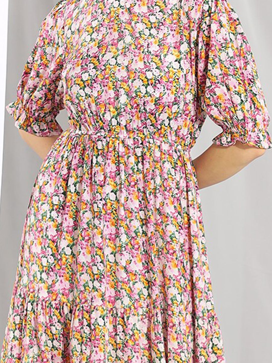 Kotty Pink & Green Floral Printed Puff Sleeves Fit & Flare Midi Dress