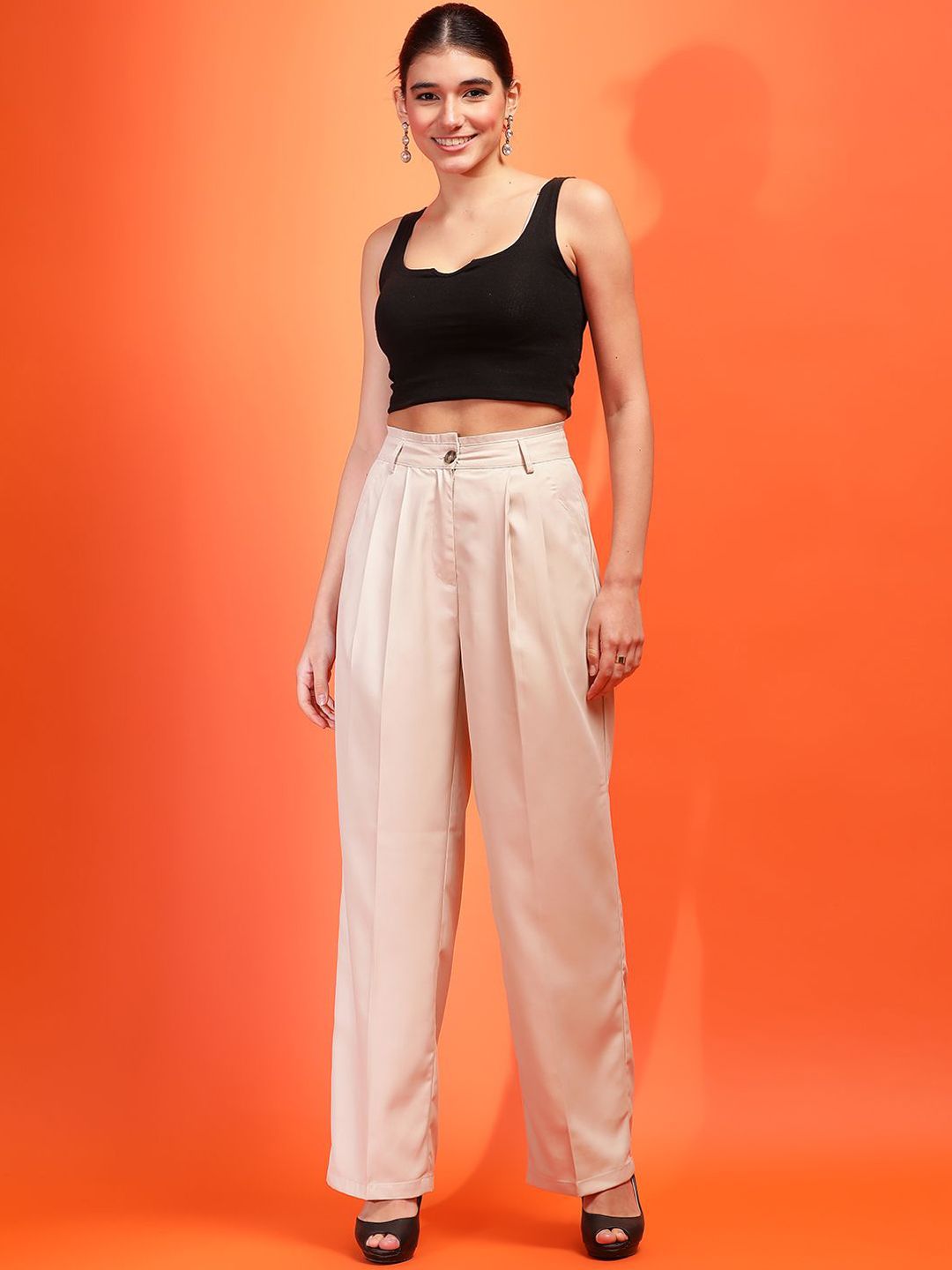 KOTTY BIZwear Women Relaxed Straight Fit High-Rise Easy Wash Pleated Parallel Trousers