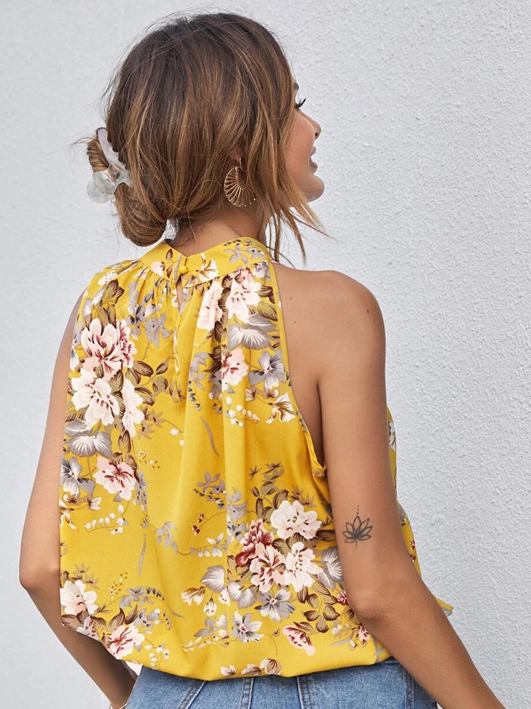 Kotty Women Multicoloured Floral Print Crepe Blouson Top