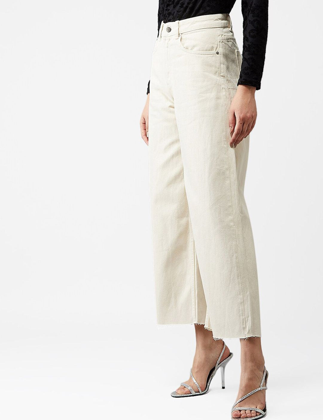 Kotty Women Cream-Coloured Skinny Fit Jeans