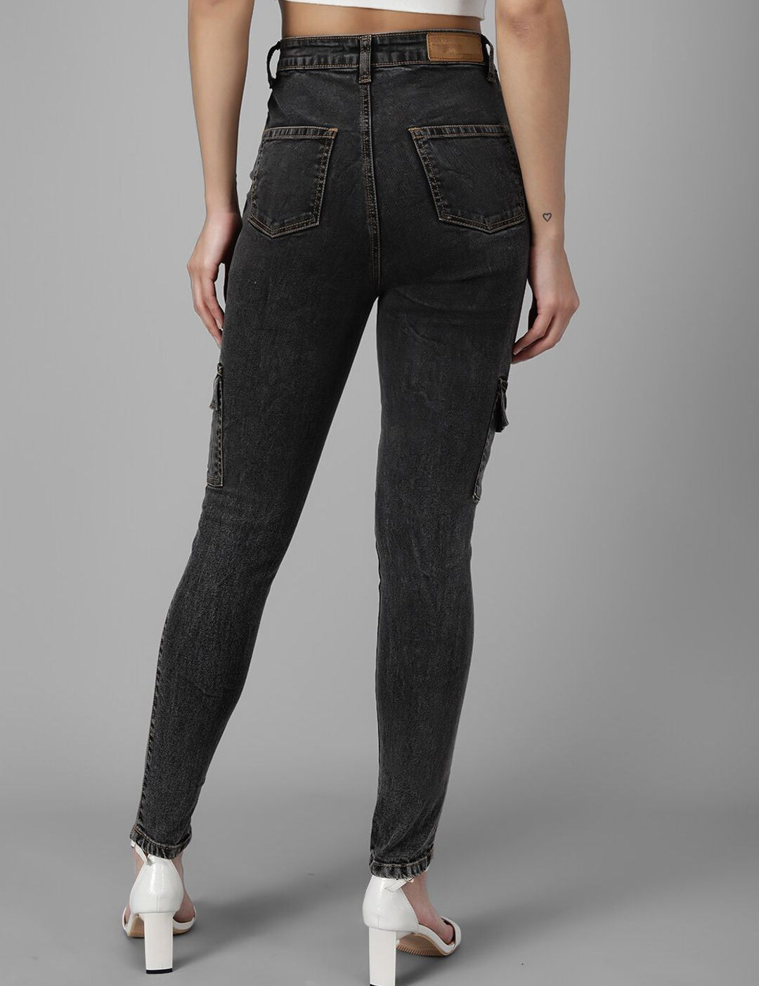 Kotty Women Black Slim Fit High-Rise Low Distress Jeans