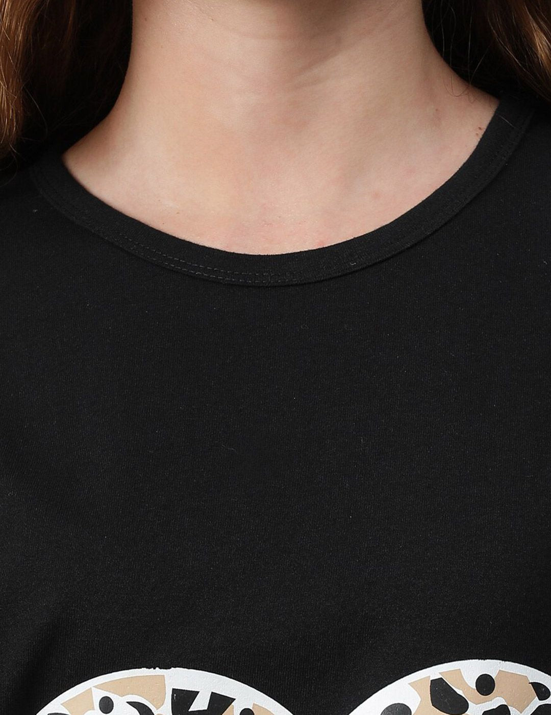 Kotty Graphic Printed Drop-Shoulder Sleeves Oversized T-shirt