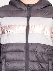 Kotty Women Grey & White Colourblocked Insulator Hooded Puffer Jacket