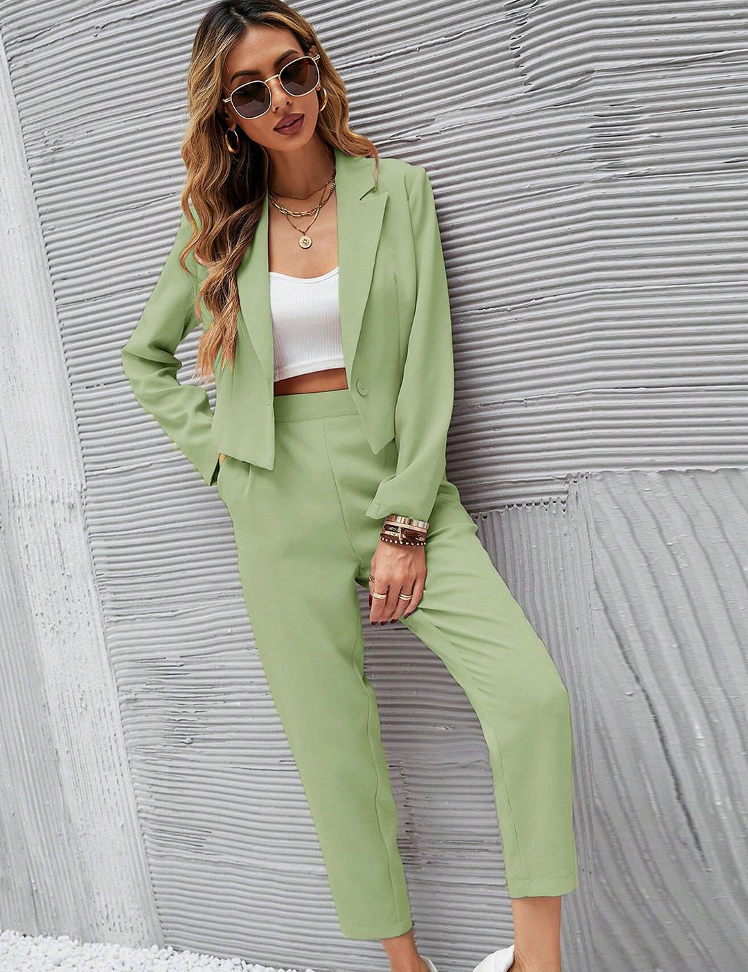 KOTTY BIZwear Green Notched Lapel Collar Long Sleeves Blazer With Trouser