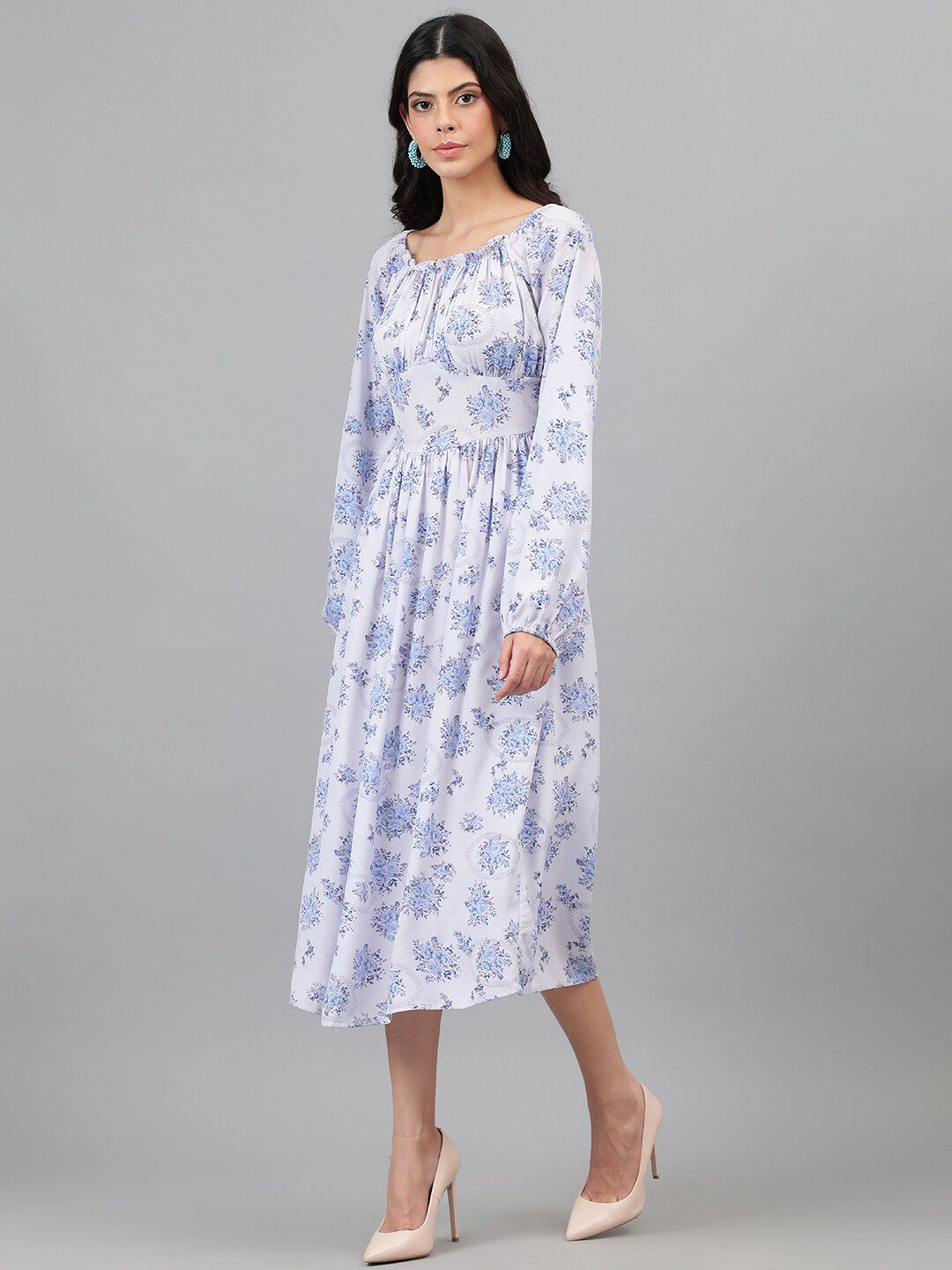 Kotty Floral Printed Puff Sleeve Gathered or Pleated Crepe Fit & Flare Midi Dress