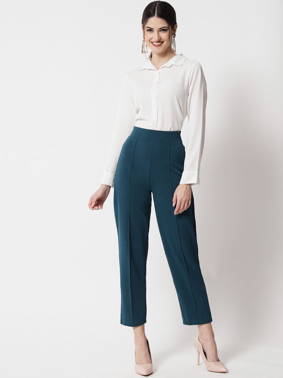 Kotty Women Green Relaxed Straight Fit High-Rise Easy Wash Trouser