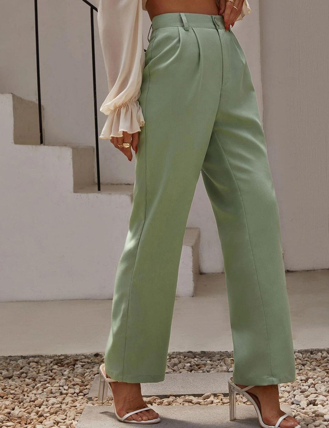 KOTTY BIZwear Women Green Relaxed Straight Fit High-Rise Easy Wash Pleated Trousers
