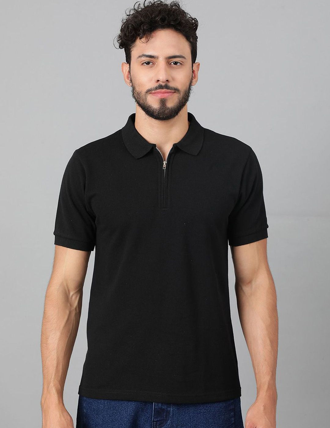 Kotty Men Solid Polo Collar T-shirt