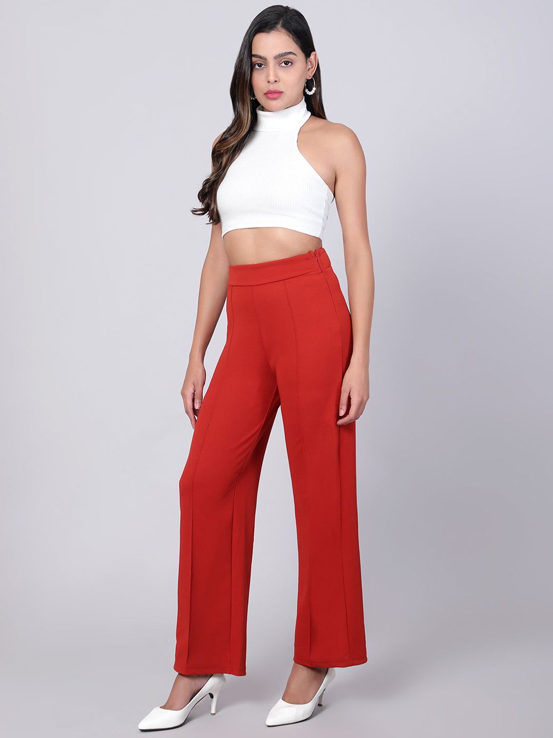 Kotty Women Relaxed Straight Fit High-Rise Easy Wash Pleated Trousers