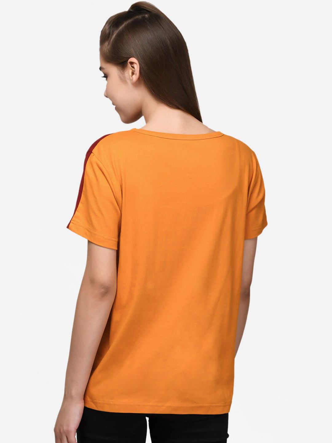 Kotty Women Maroon & Yellow Colourblocked Round Neck T-shirt