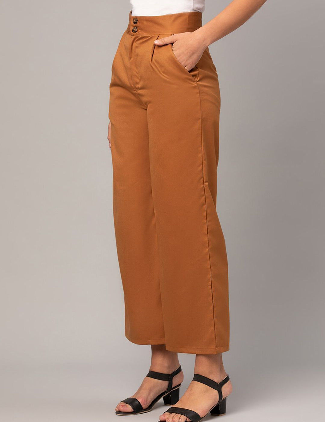 Kotty Women Relaxed Straight Fit High-Rise Easy Wash Pleated Trousers