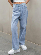 Kotty Women Jean Straight Fit High-Rise Light Fade Stretchable Jeans