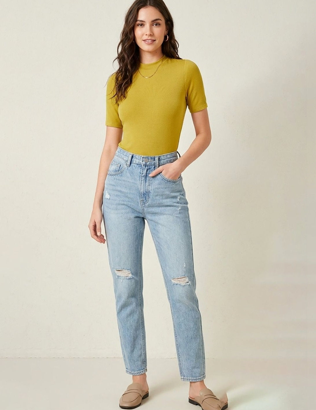Kotty Top Golden Yellow Women's Round Short-Sleeve Fashion