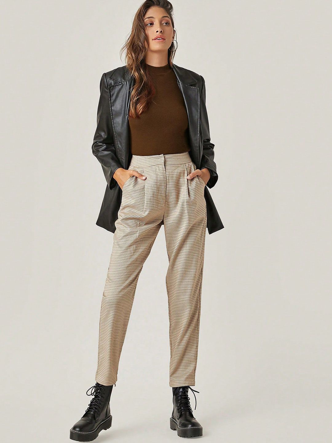 Kotty Women Solid High Neck Top