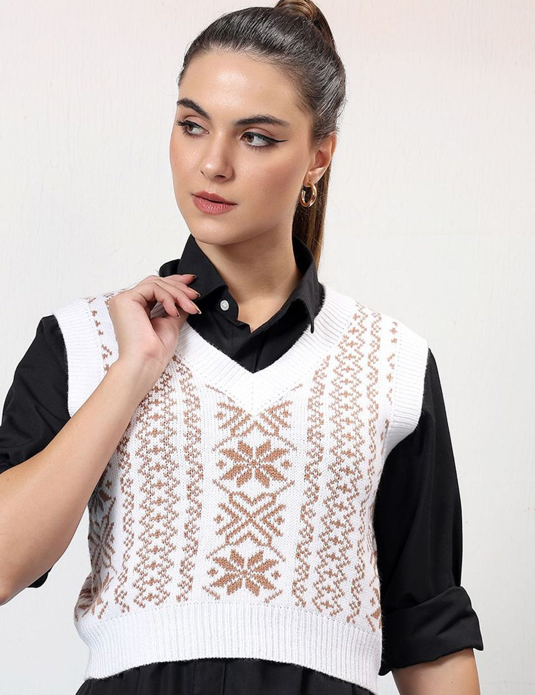 Kotty Women Printed Crop Pullover