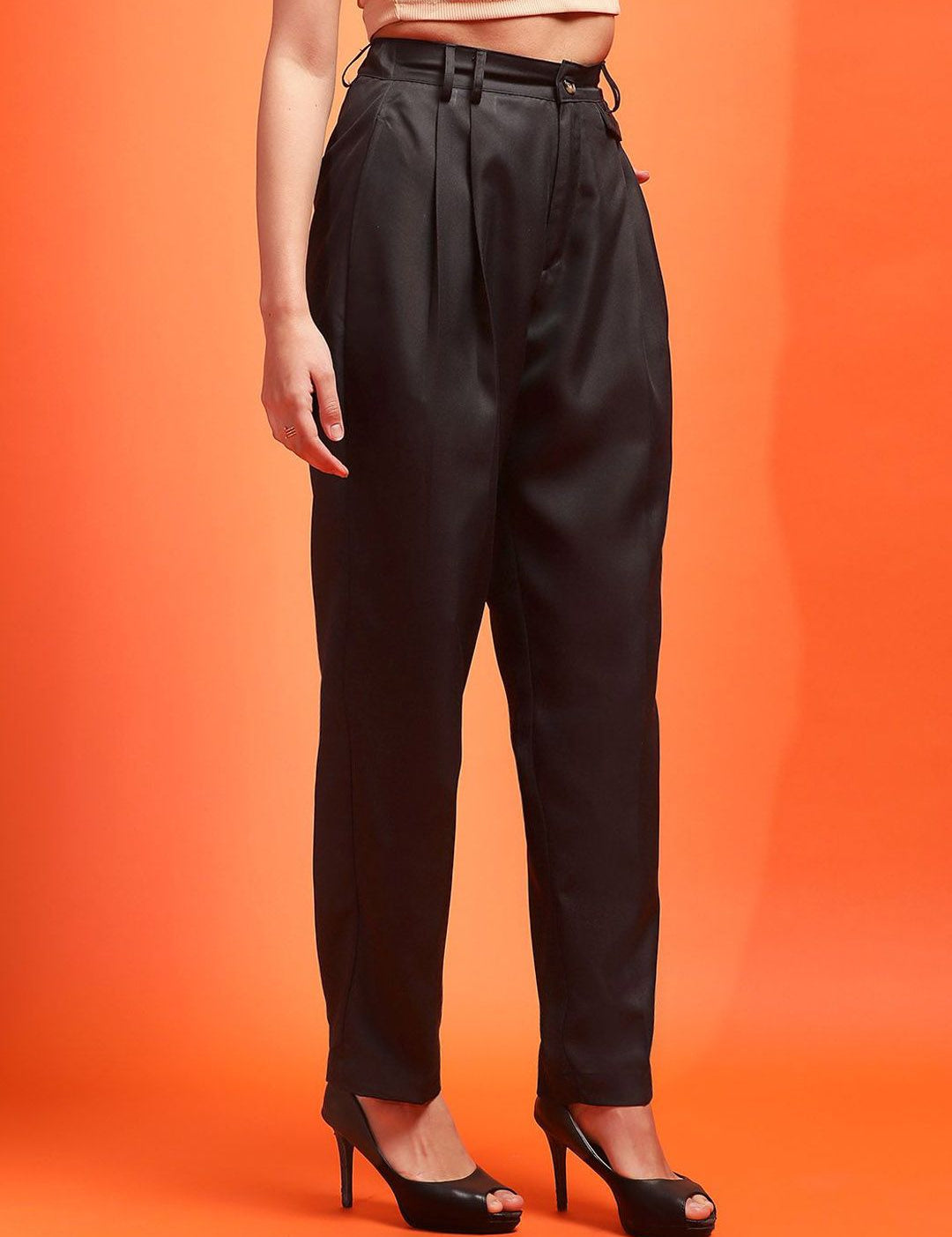 Kotty Women Relaxed High-Rise Easy Wash Pleated Trousers