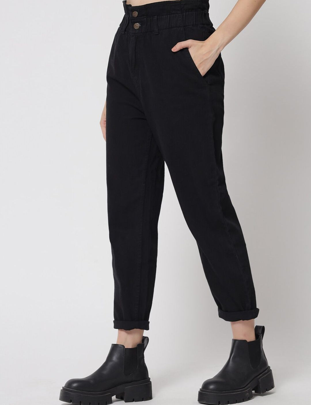 Kotty Women Black Jean Relaxed Fit High-Rise Stretchable Jeans