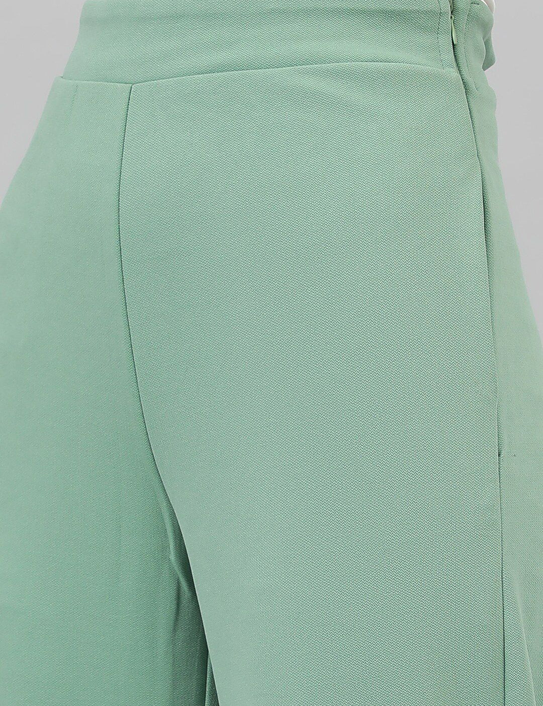 Kotty Green Collarless Long Sleeves Blazer With Trousers
