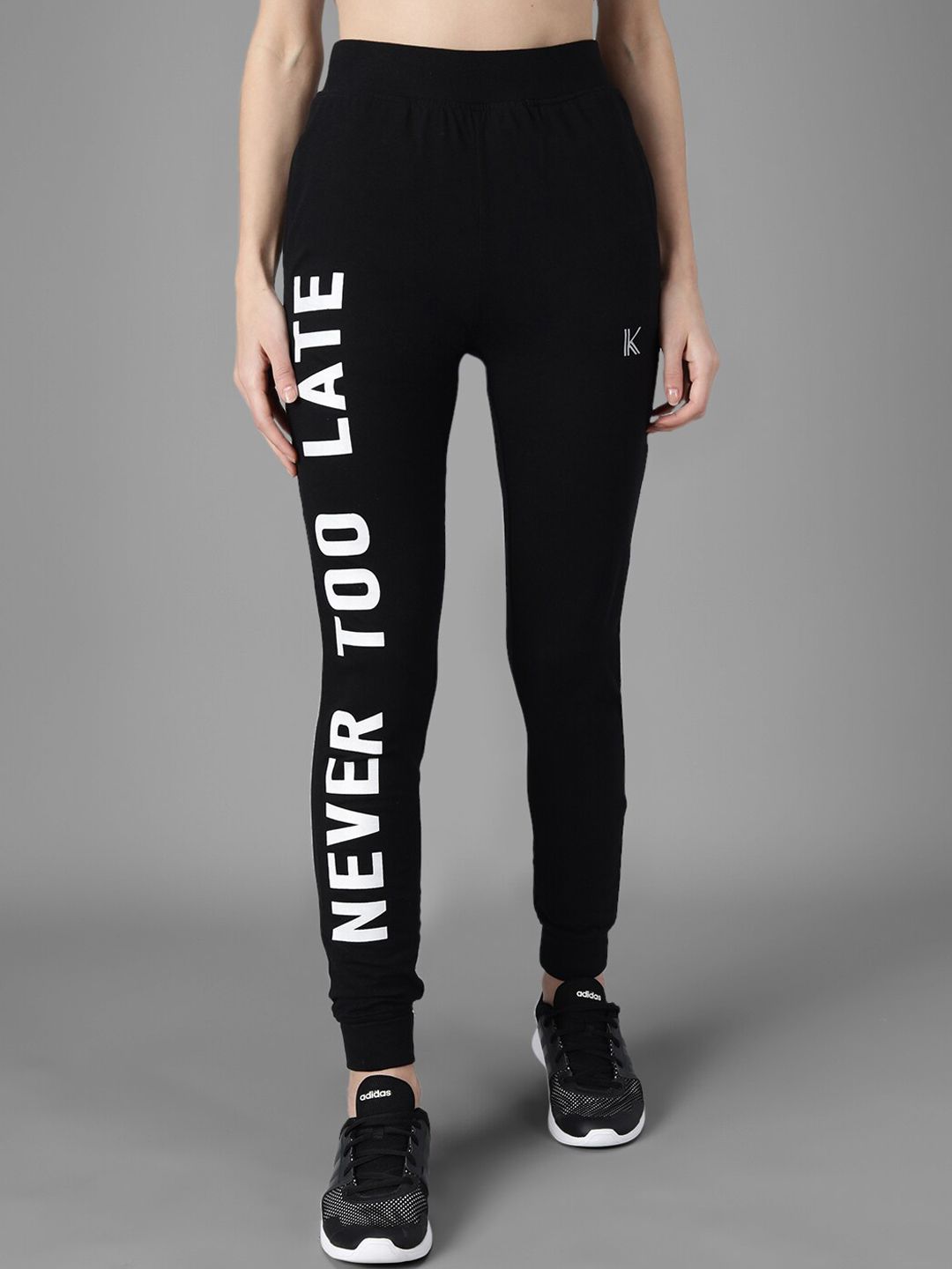 Kotty Women Black & White Printed Joggers