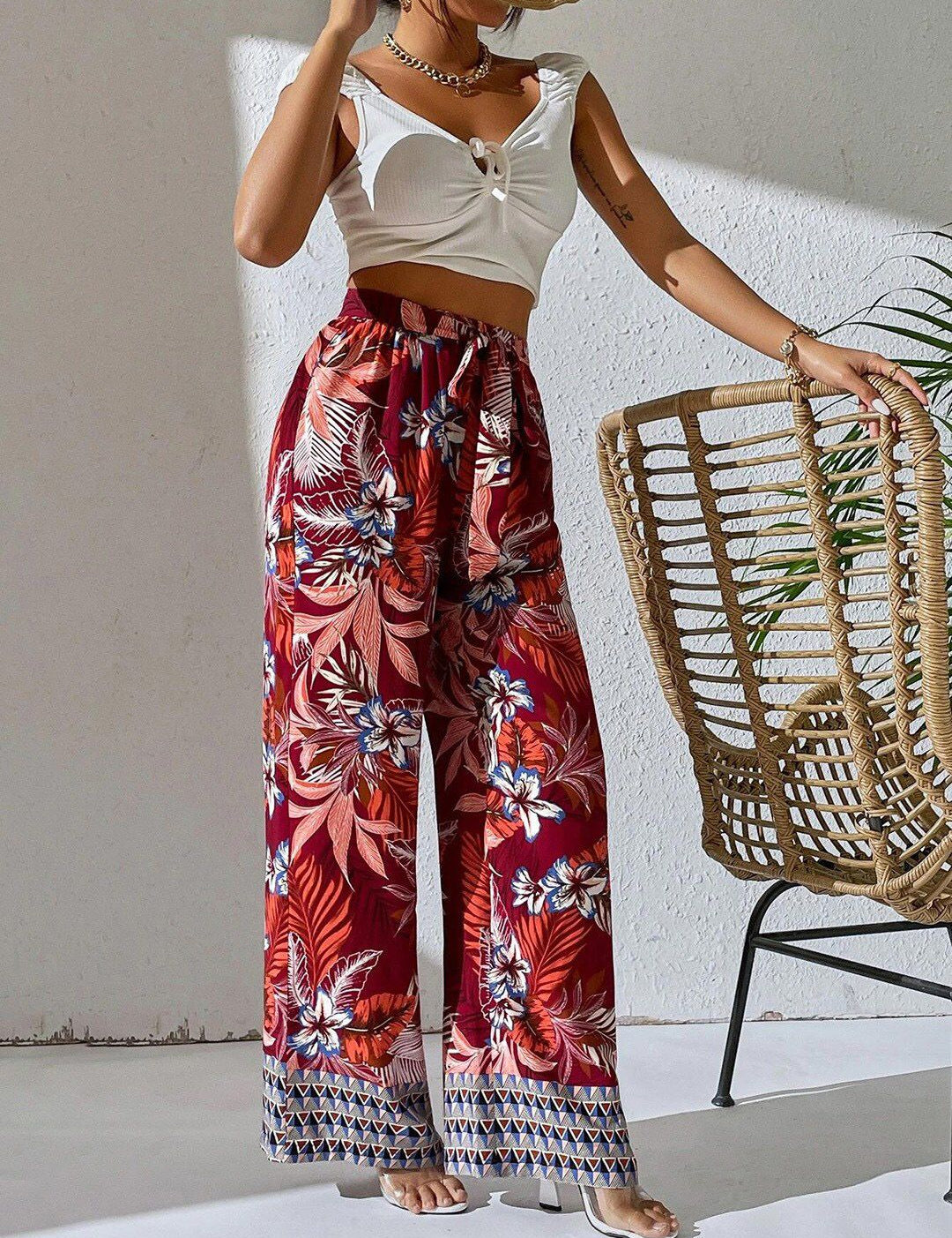 Kotty Women Maroon Floral Printed Relaxed Straight Fit High-Rise Easy Wash Trousers