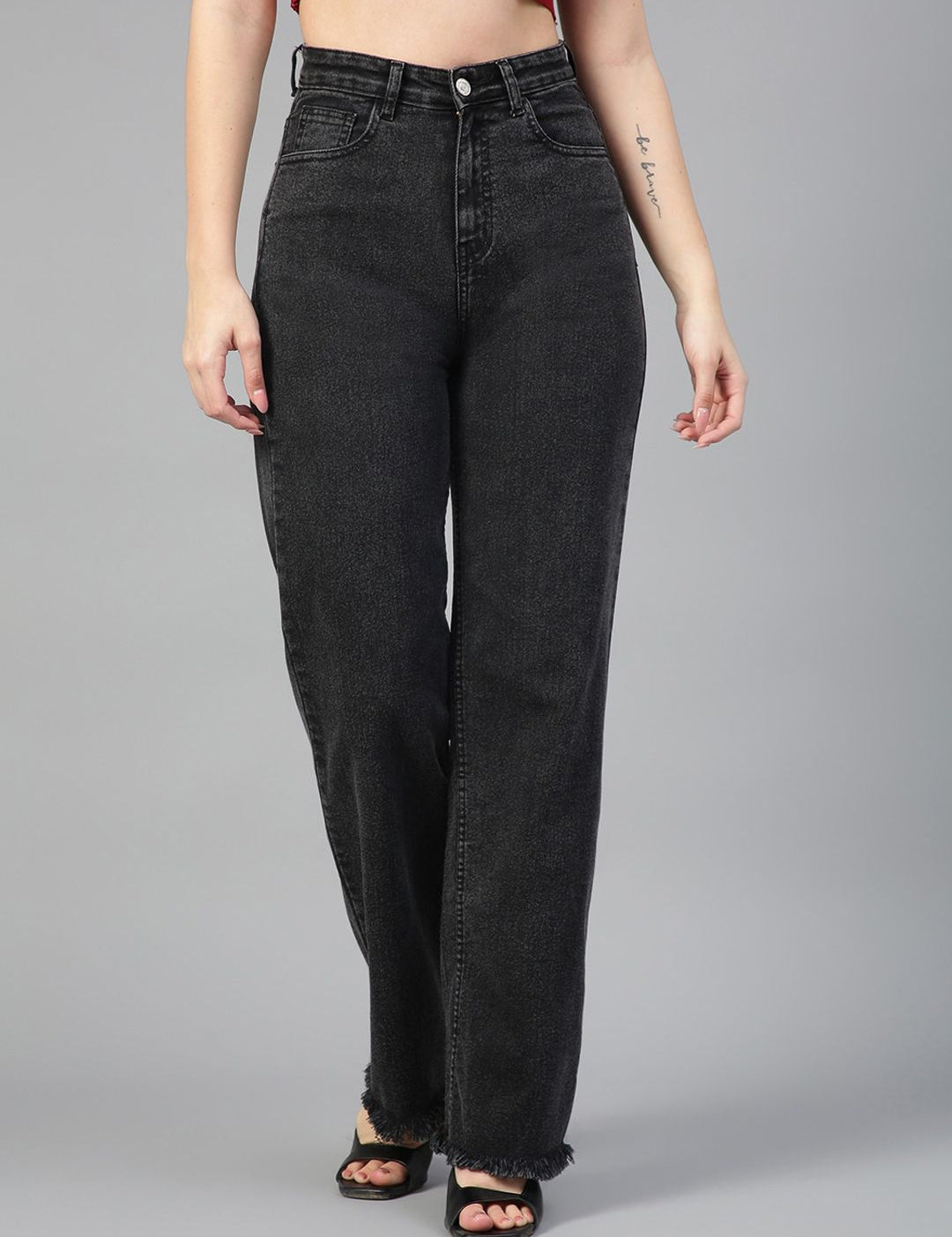 Kotty Women Jean Straight Fit High-Rise Light Fade Stretchable Jeans