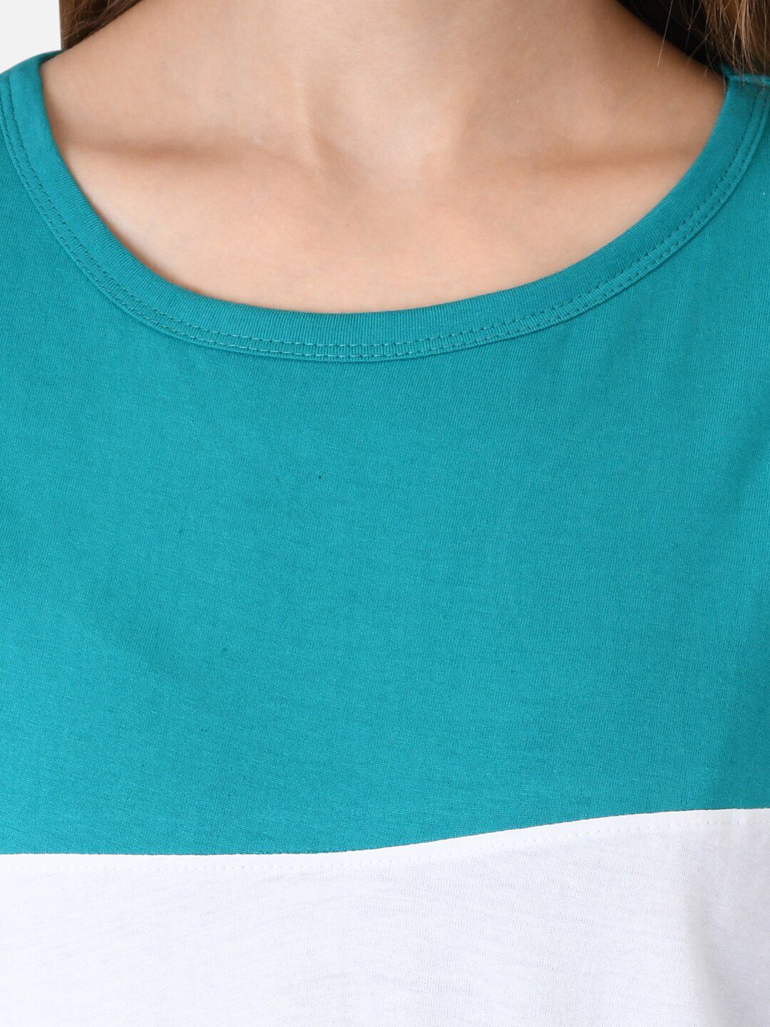 Kotty Women Blue Colourblocked Round Neck T-shirt