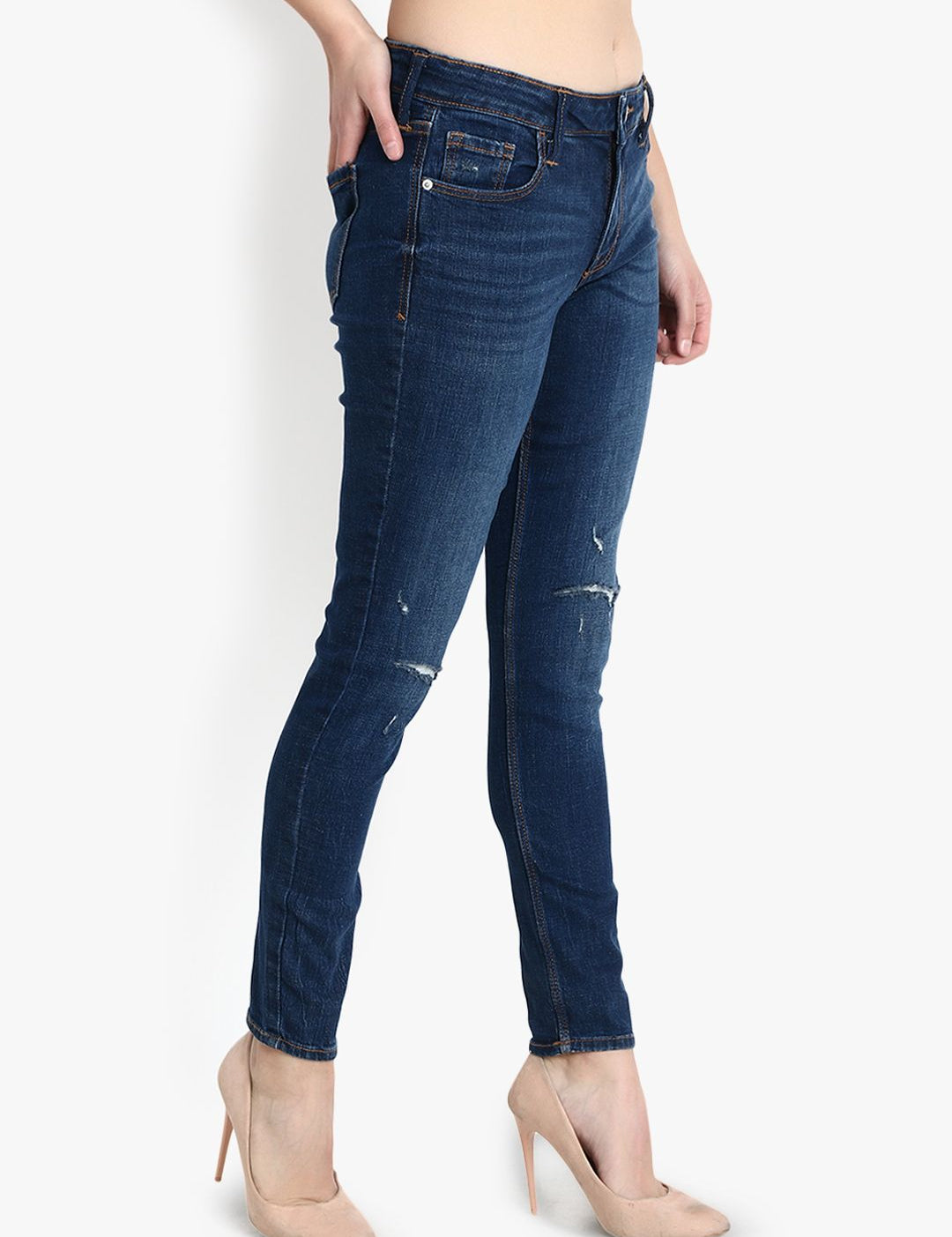 Kotty Women Blue Skinny Fit Mid-Rise Mildly Distressed Jeans