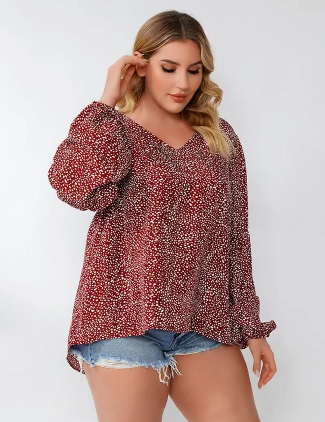 KOTTY Plus Size Abstract Printed Puff Sleeve Crepe Top