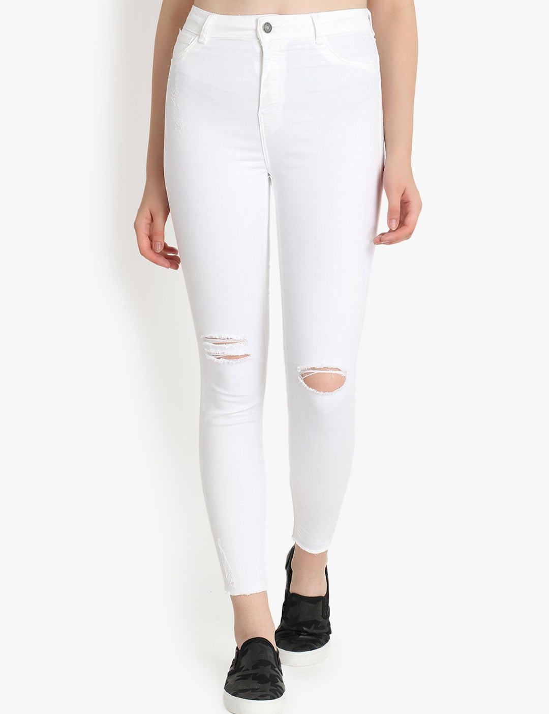 Kotty Women White Skinny Fit High-Rise Slash Knee Stretchable Jeans