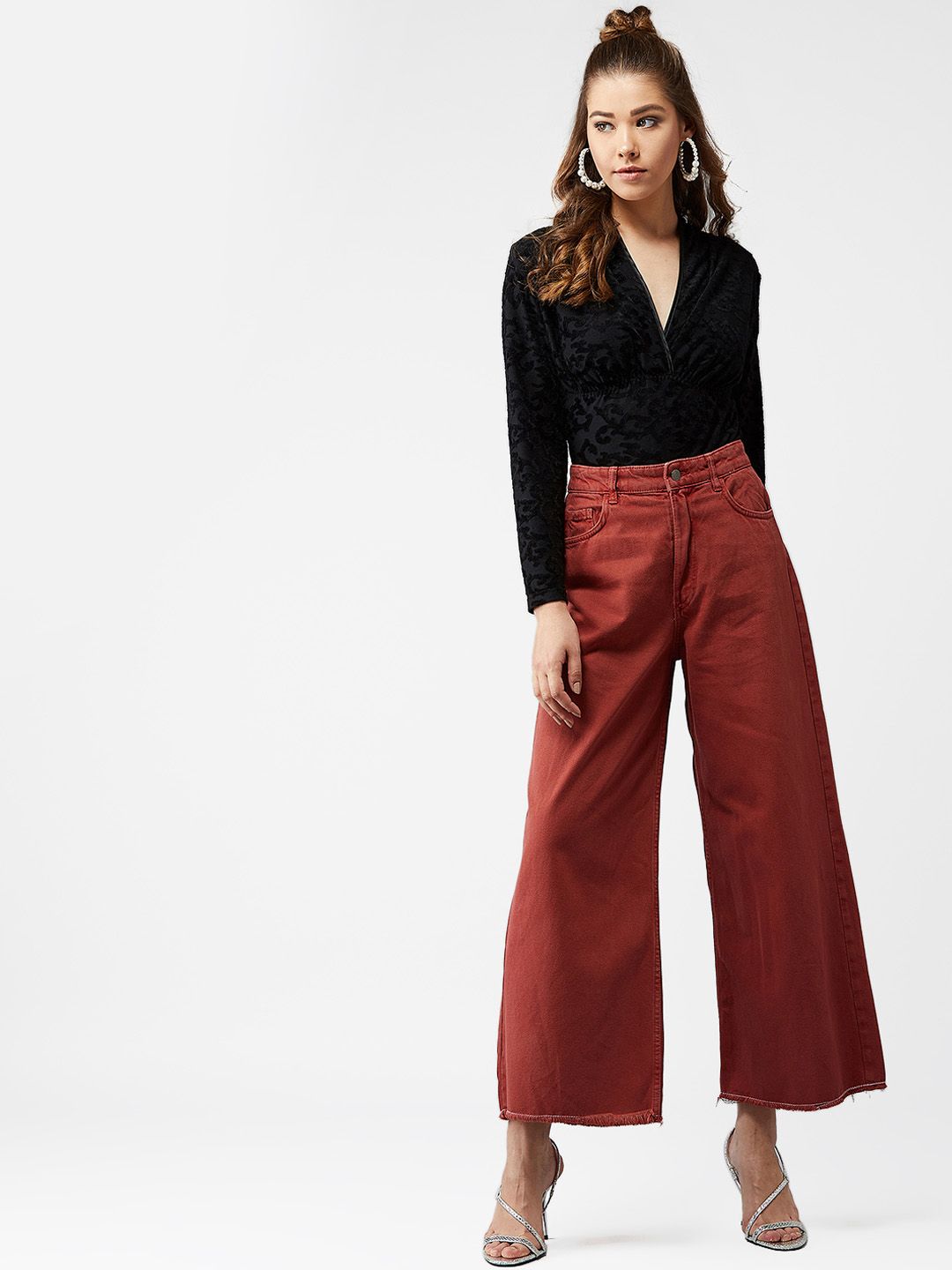 Kotty Women Maroon Wide Leg High-Rise Clean Look Jeans