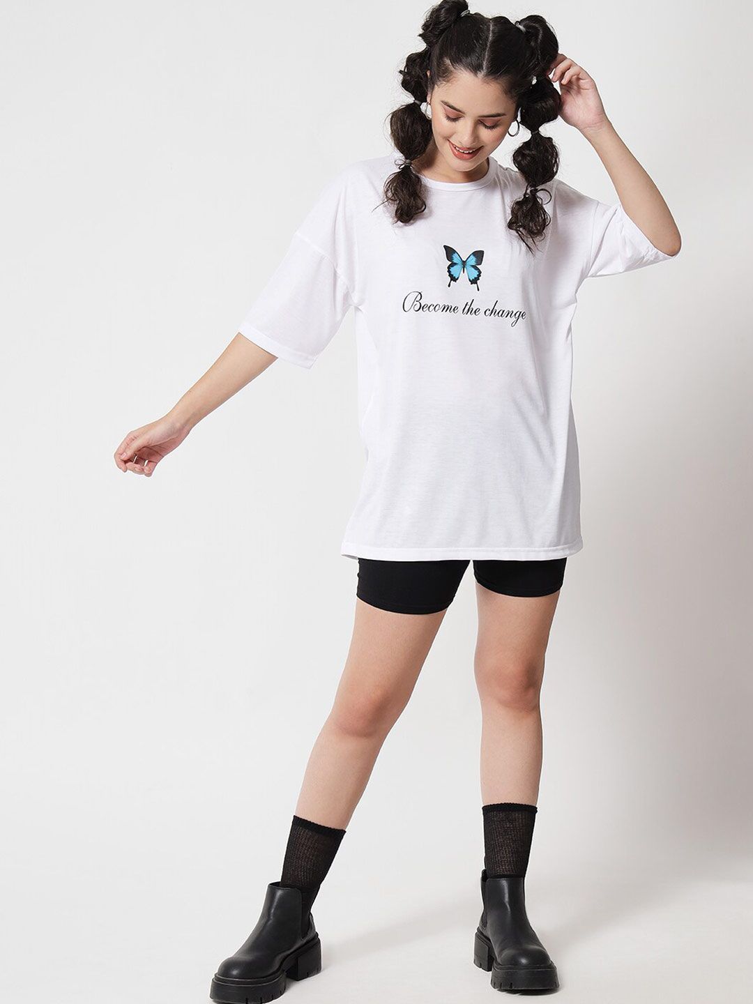 Kotty Women White Printed Applique Loose T-shirt