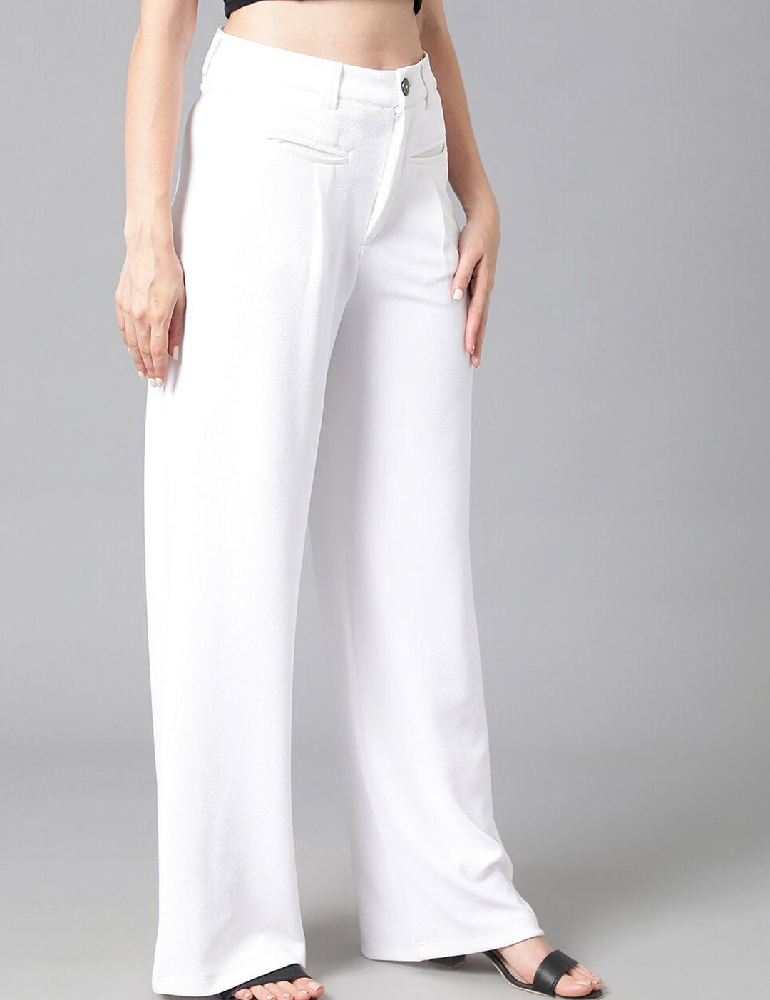 Kotty Women White Relaxed Straight Leg Straight Fit High-Rise Easy Wash Parallel Trousers