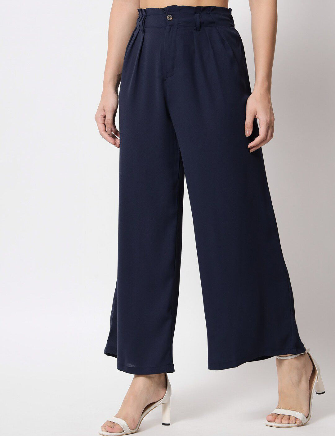 Kotty Women Relaxed Flared High-Rise Easy Wash Pleated Parallel Trousers