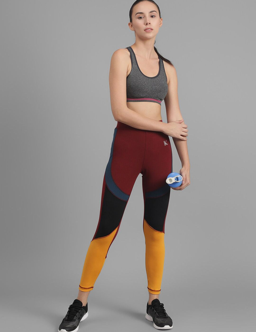 Kotty Women Yellow & Maroon Colourblocked Tights