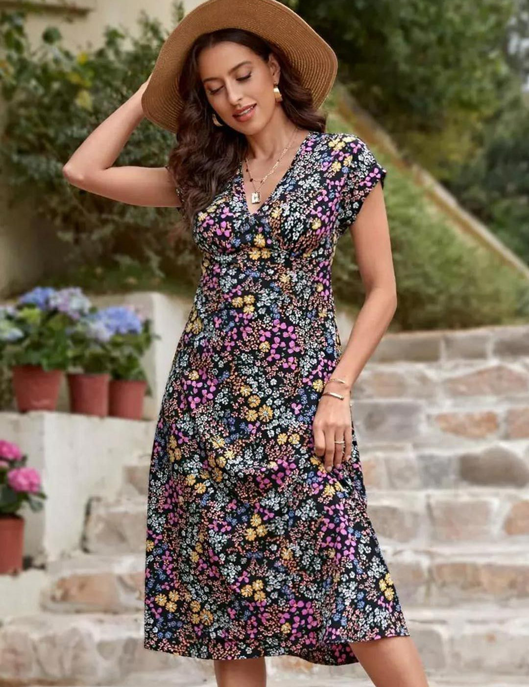 Kotty Black & Pink Floral Printed Extended Sleeves Empire Midi Dress