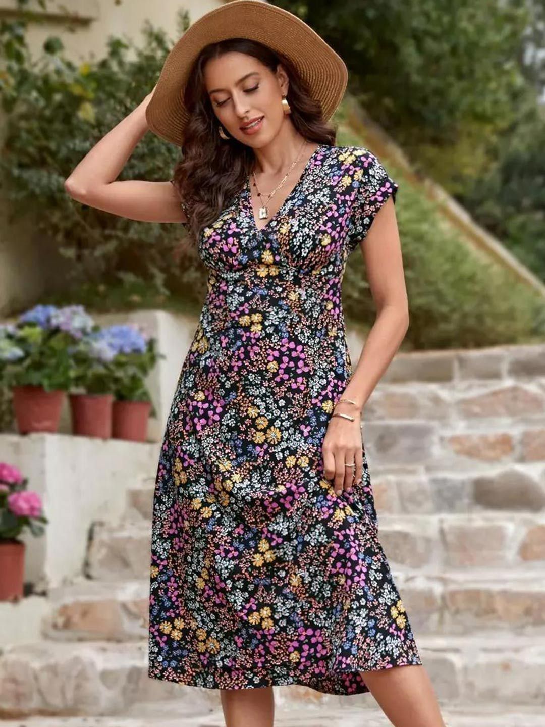 Kotty Black & Pink Floral Printed Extended Sleeves Empire Midi Dress