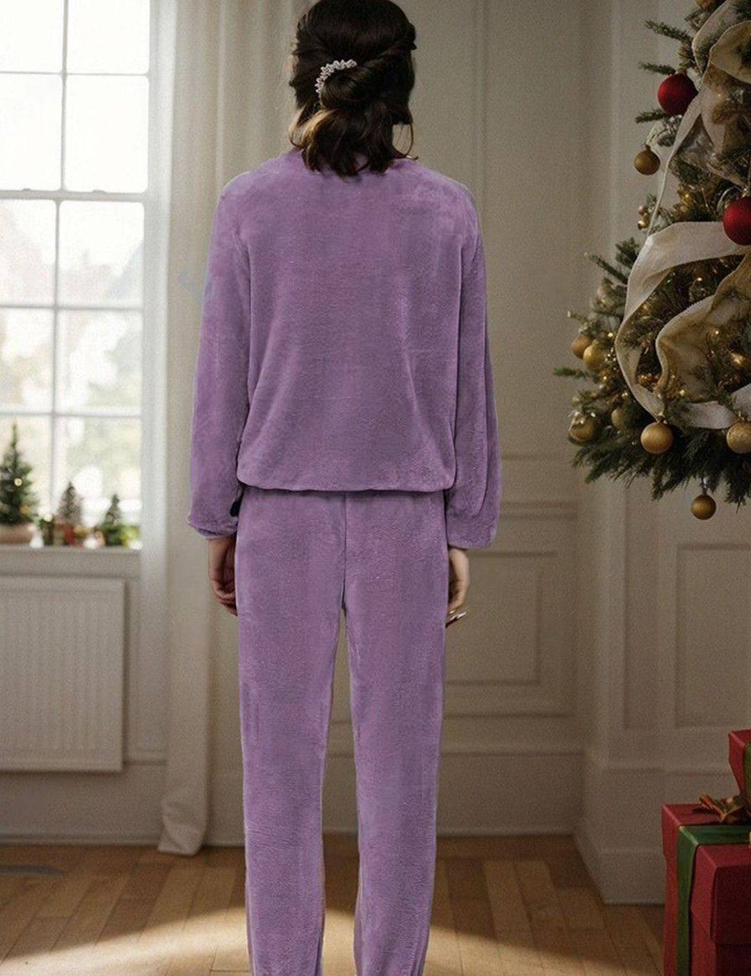 Kotty Velvet Round Neck Winter Nightsuit