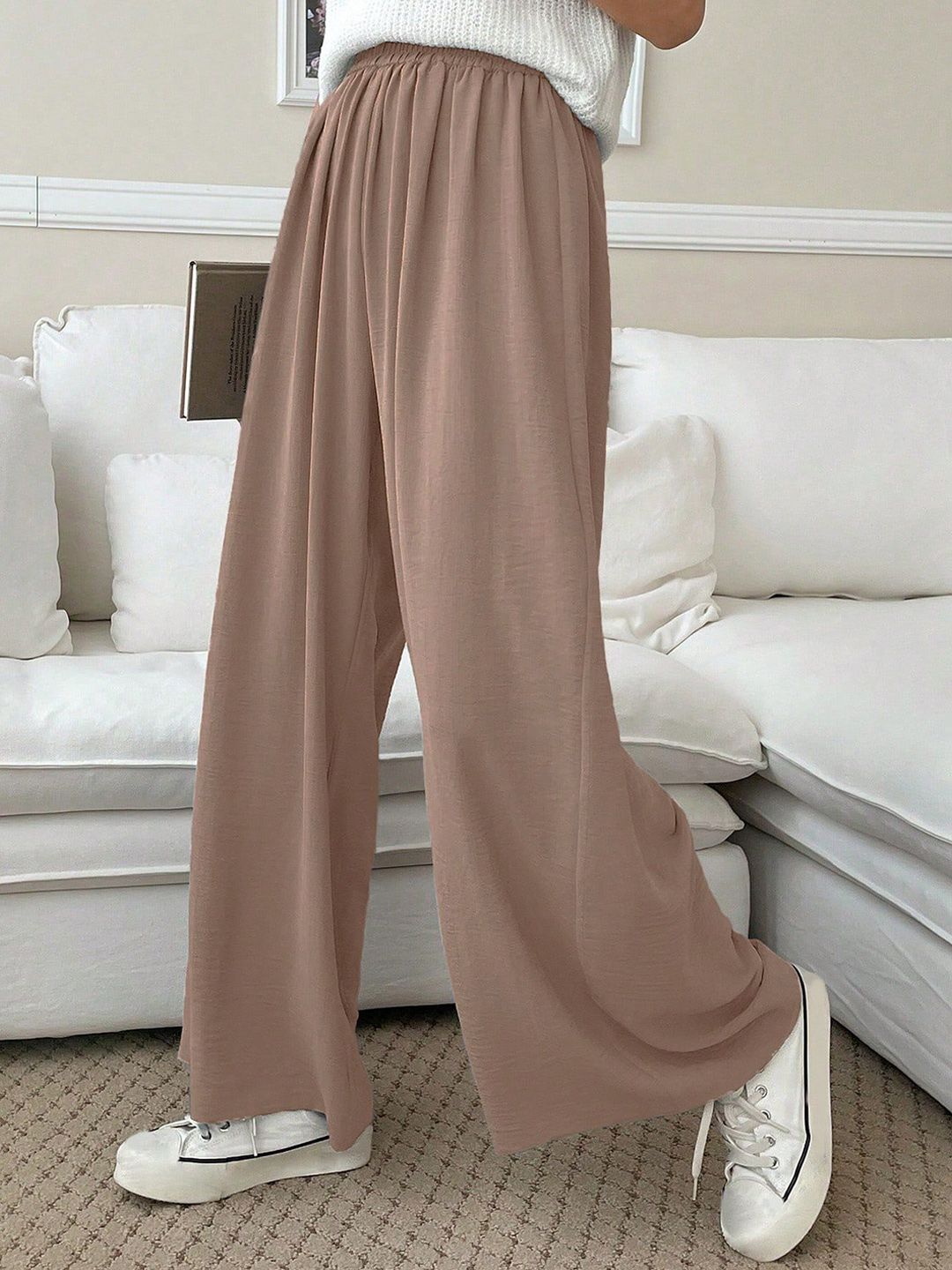 Kotty Women Relaxed Straight Leg Loose Fit High-Rise Cotton Trousers